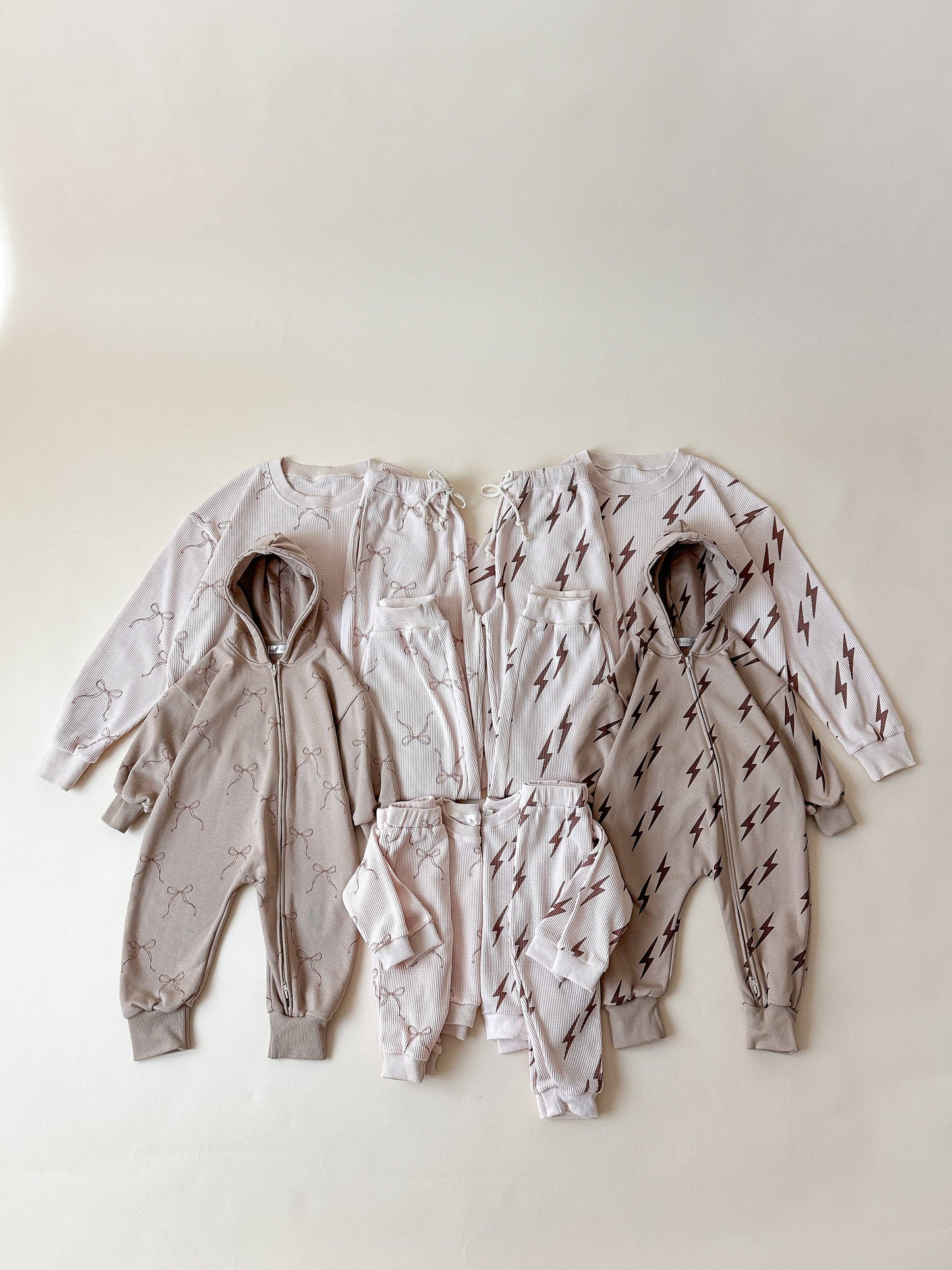 Waffle Knit Bow x Bolt Printed Matching Set